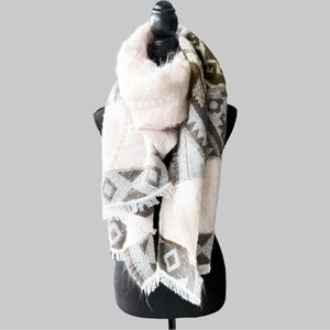 ETEREO Soft Fluffy Patchwork Tie Southwestern Pattern Fringe Scarf Wrap